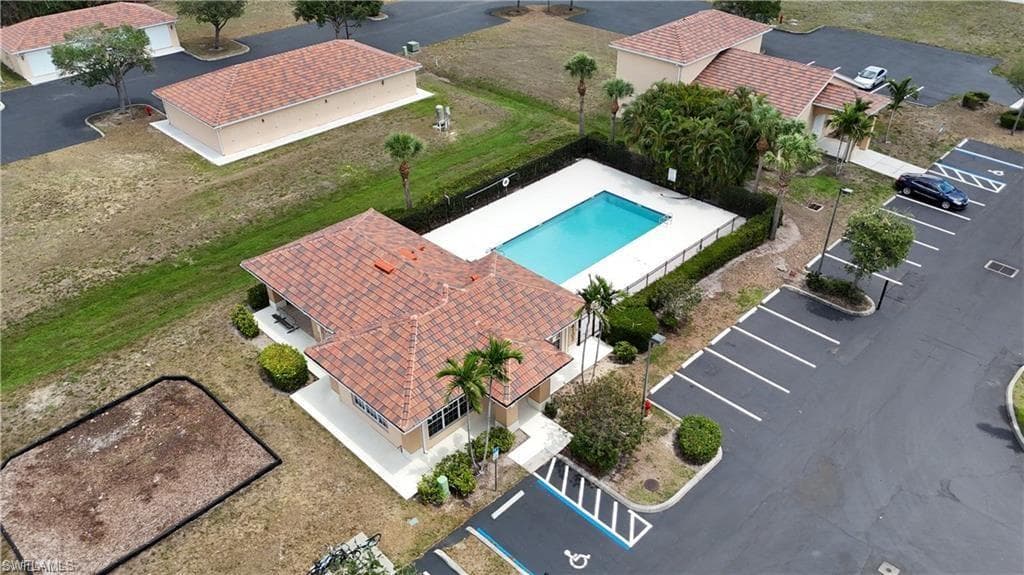 4172 Castilla CIR 201-23