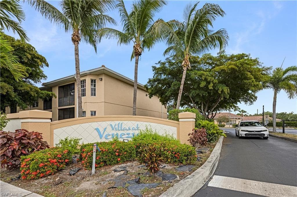 4172 Castilla CIR 201-5