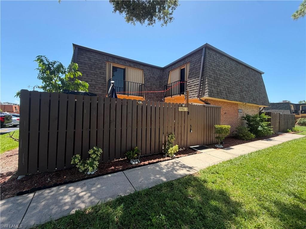 5556 Malt DR 3-1