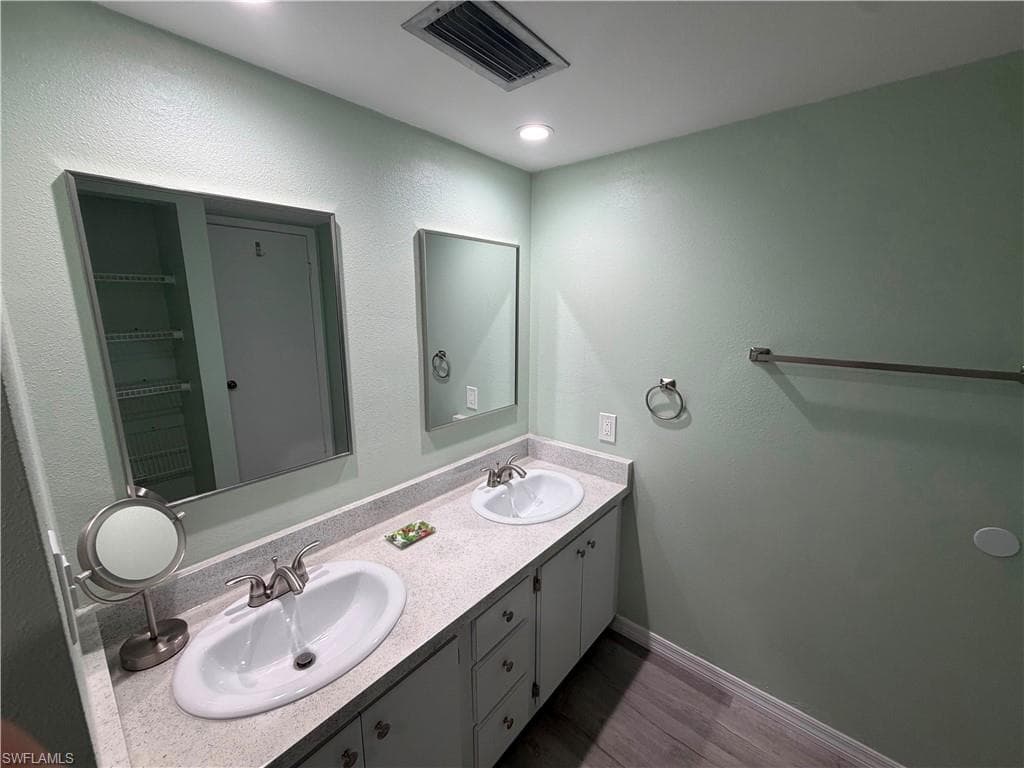 5556 Malt DR 3-34