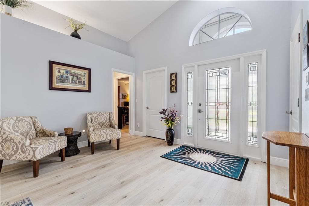 17761 Pineapple Palm CT-17