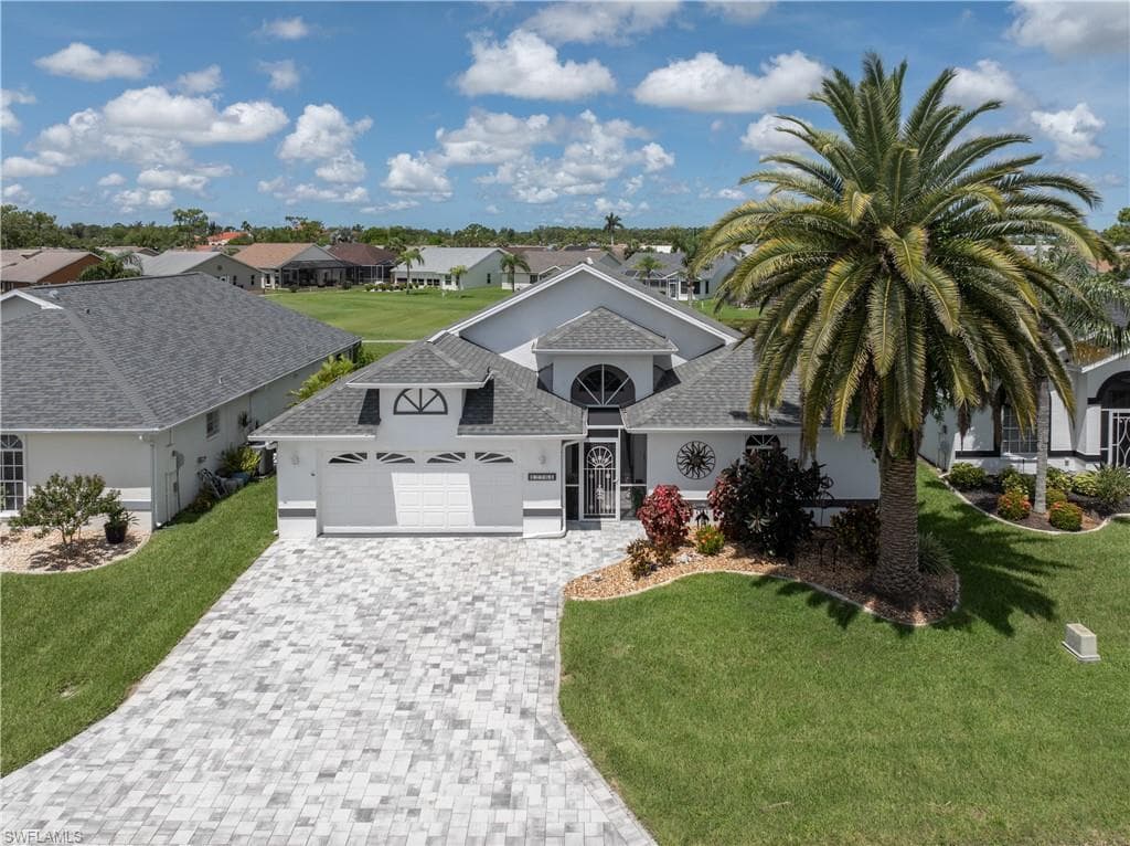 17761 Pineapple Palm CT-3