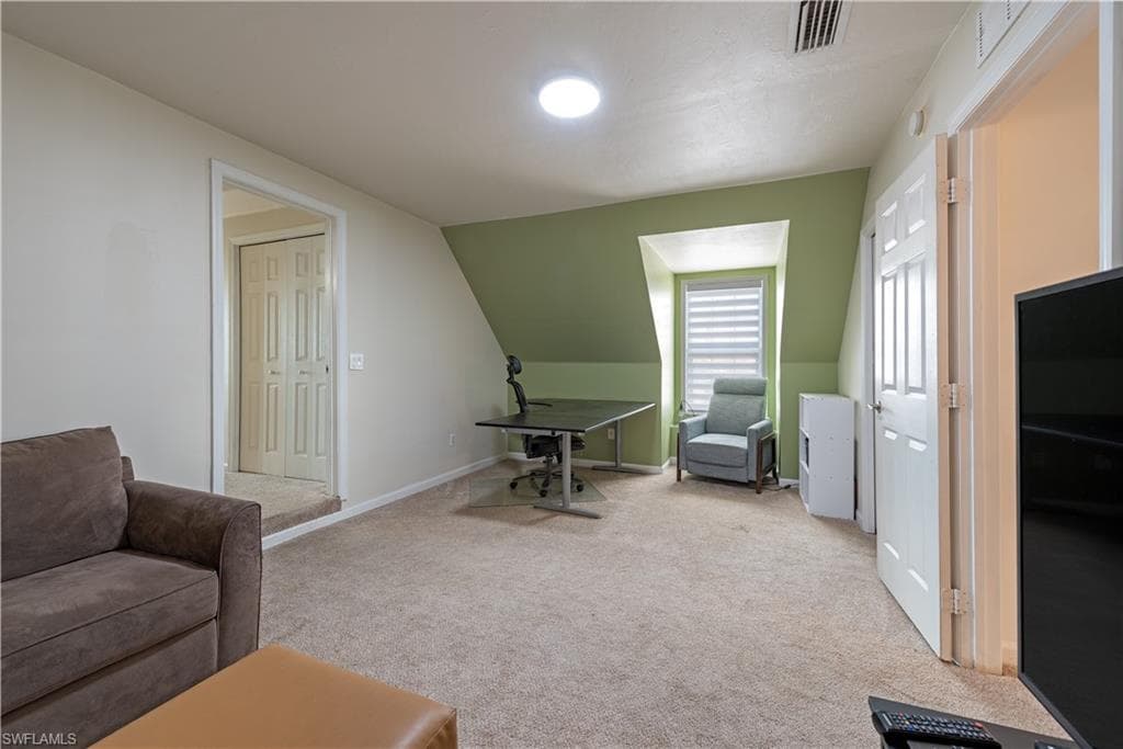 481 Leawood CIR-14