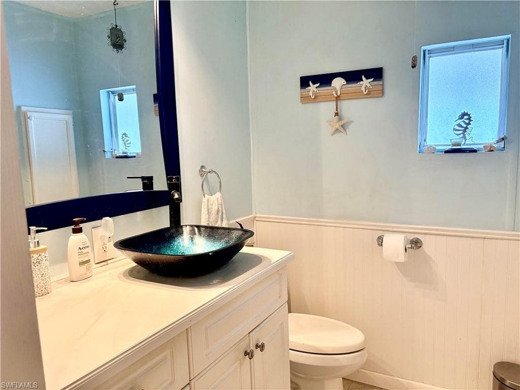 2777 Indianwood DR-31