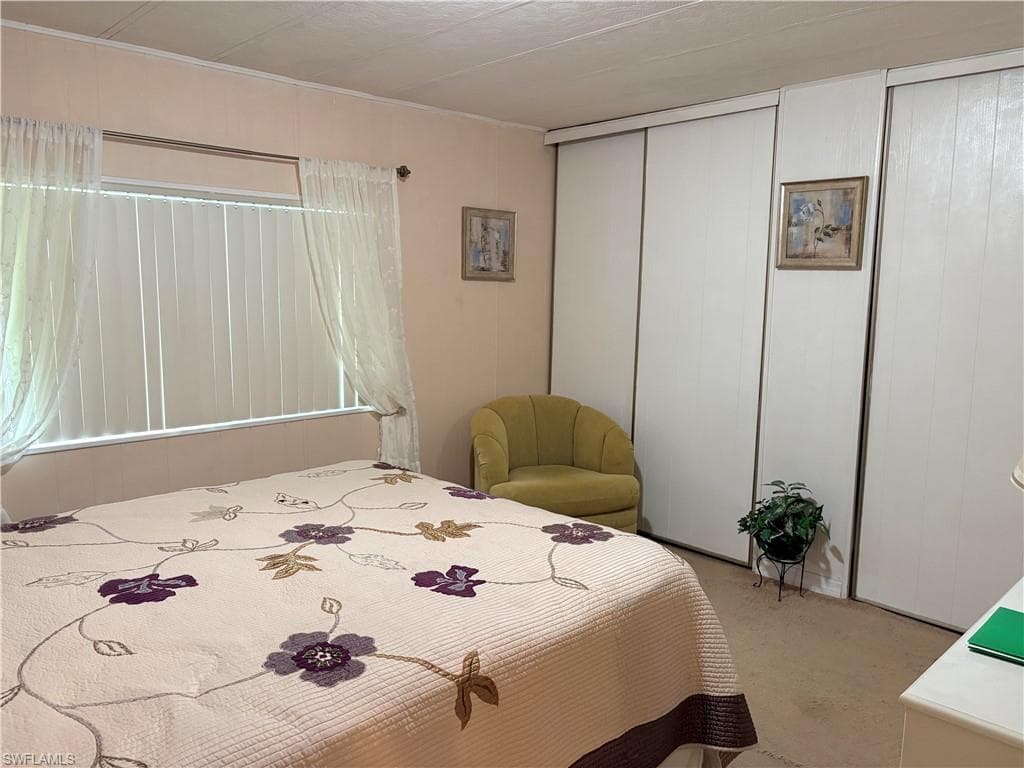 2777 Indianwood DR-29