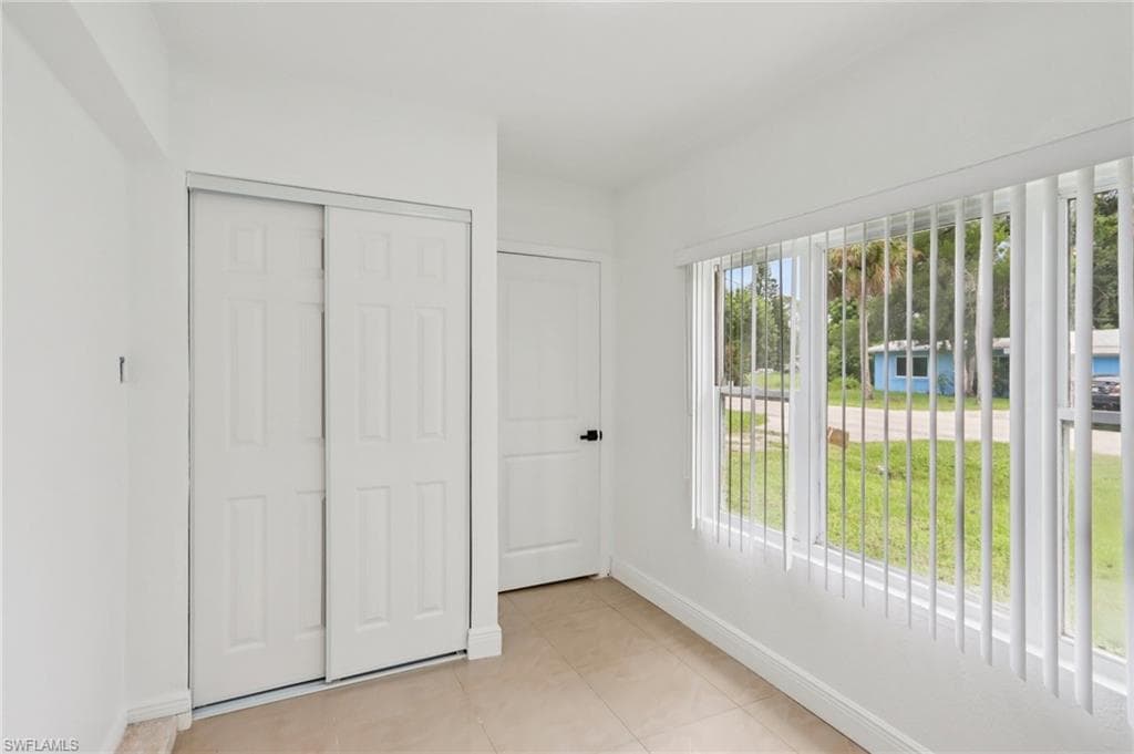 89 Cabana AVE-19