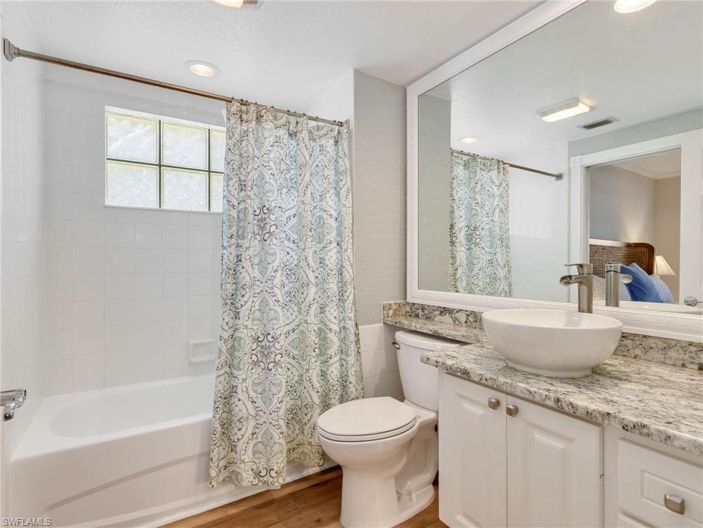 28614 ALESSANDRIA CIR-16