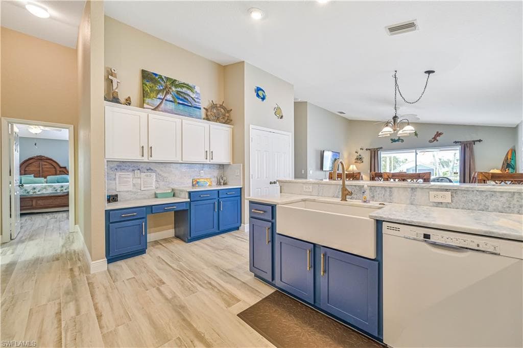 9660 Pineapple Preserve CT-10