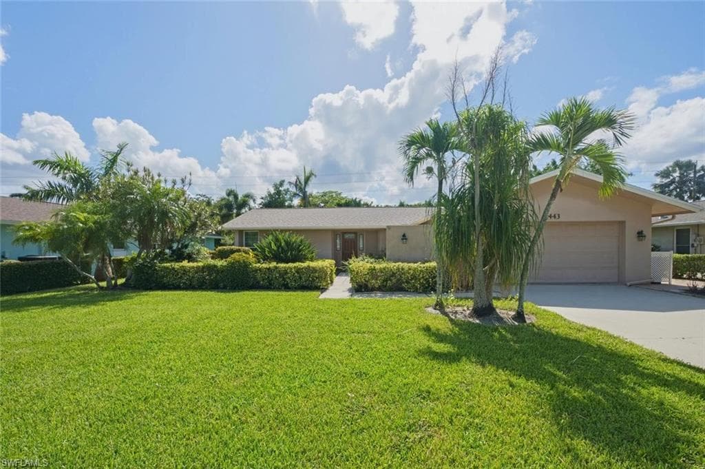 4443 Lakewood BLVD-1
