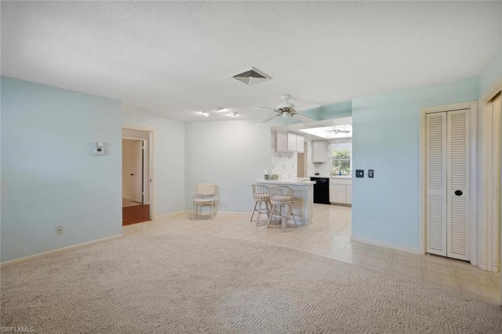 4443 Lakewood BLVD-14