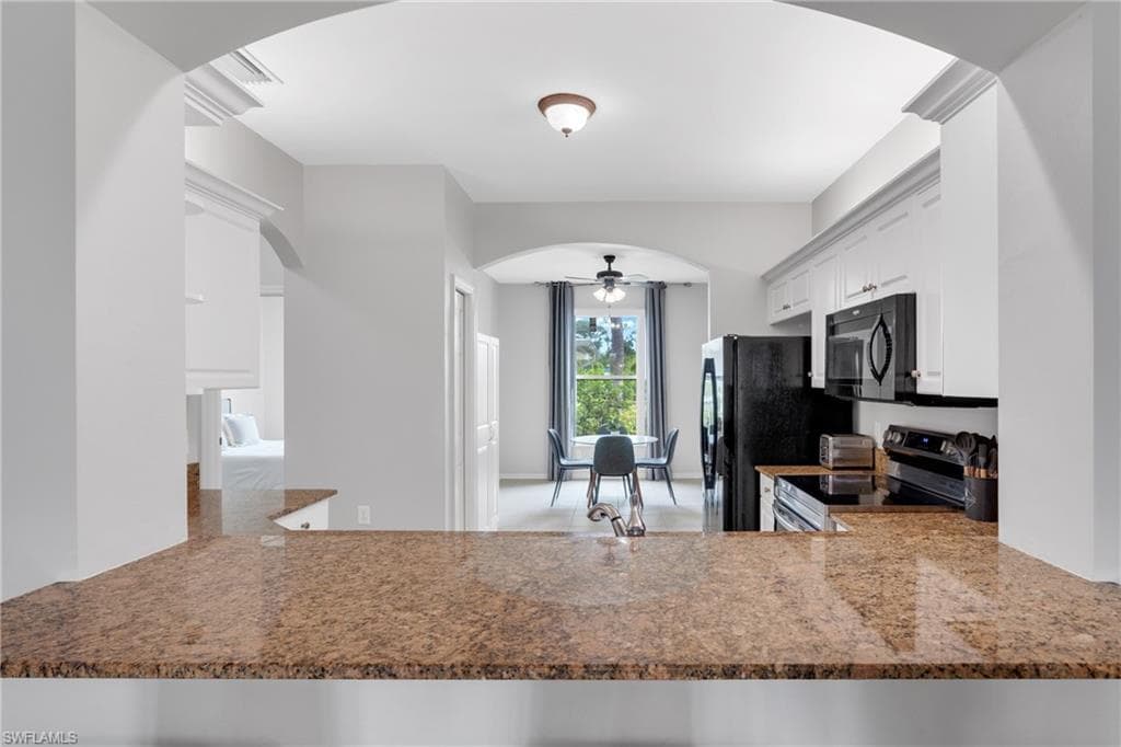 1320 Charleston Square DR 103-16