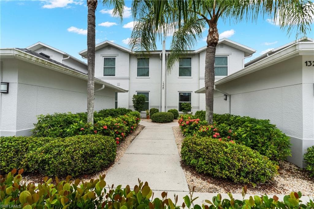 1320 Charleston Square DR 103-10