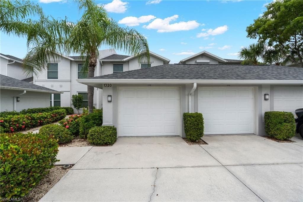 1320 Charleston Square DR 103-11