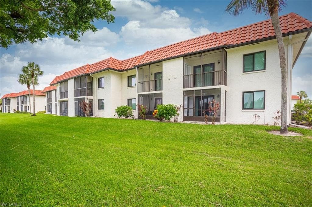 4298 27th CT SW 101-8