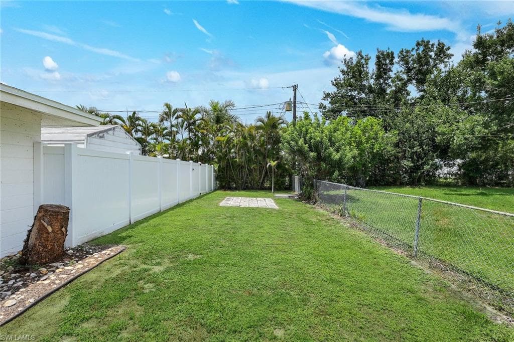 11330 Linda Loma DR-19