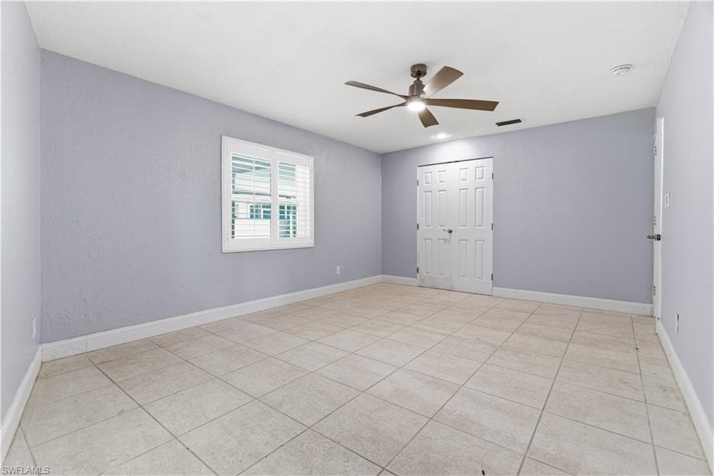 455 Donora BLVD-13