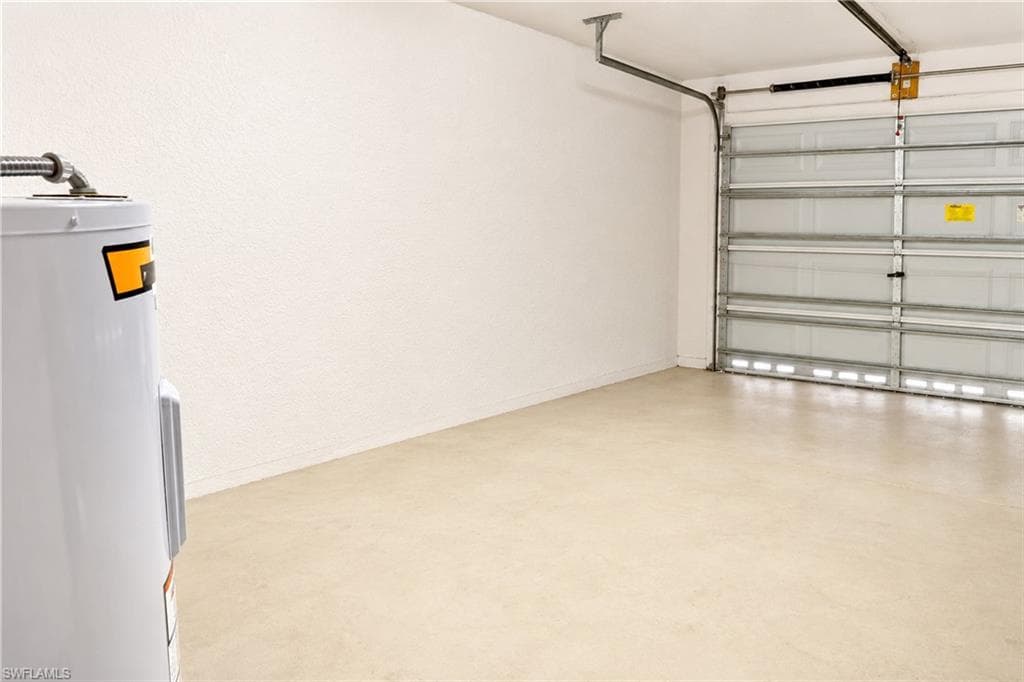 8697 Athena CT-20