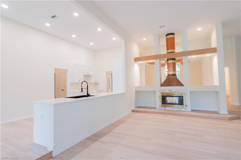 15200 Sweetwater CT-11