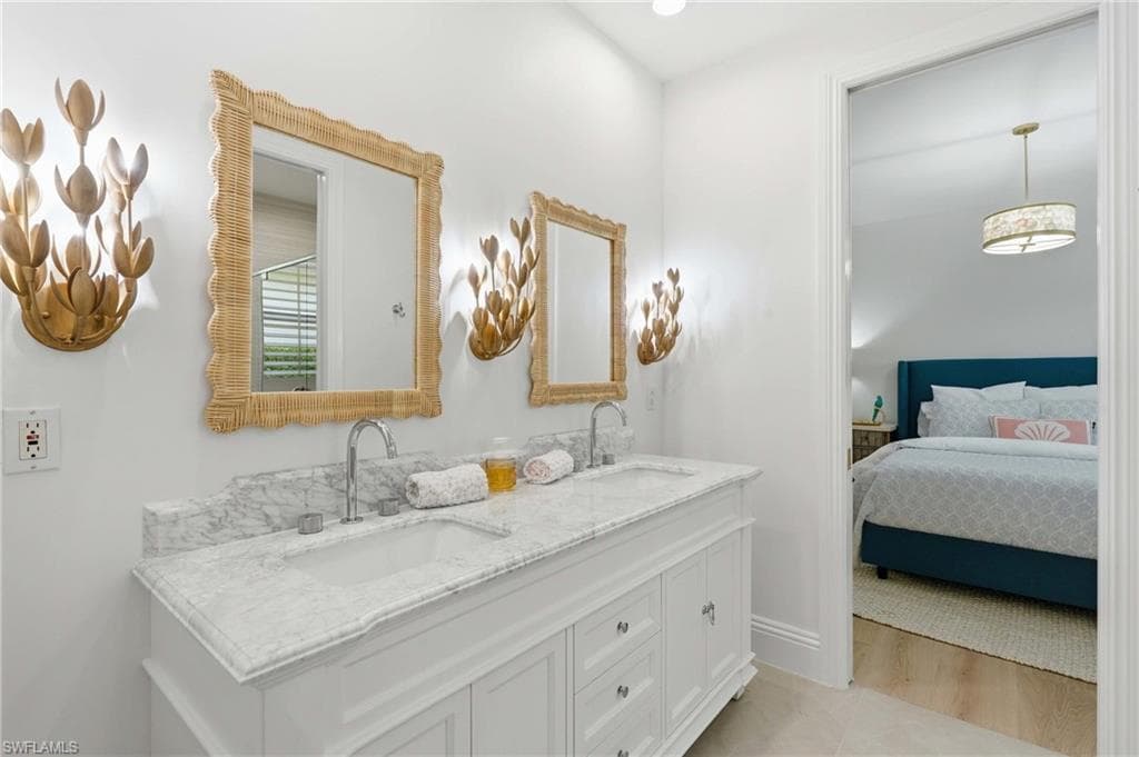9833 Clear Lake CIR-23