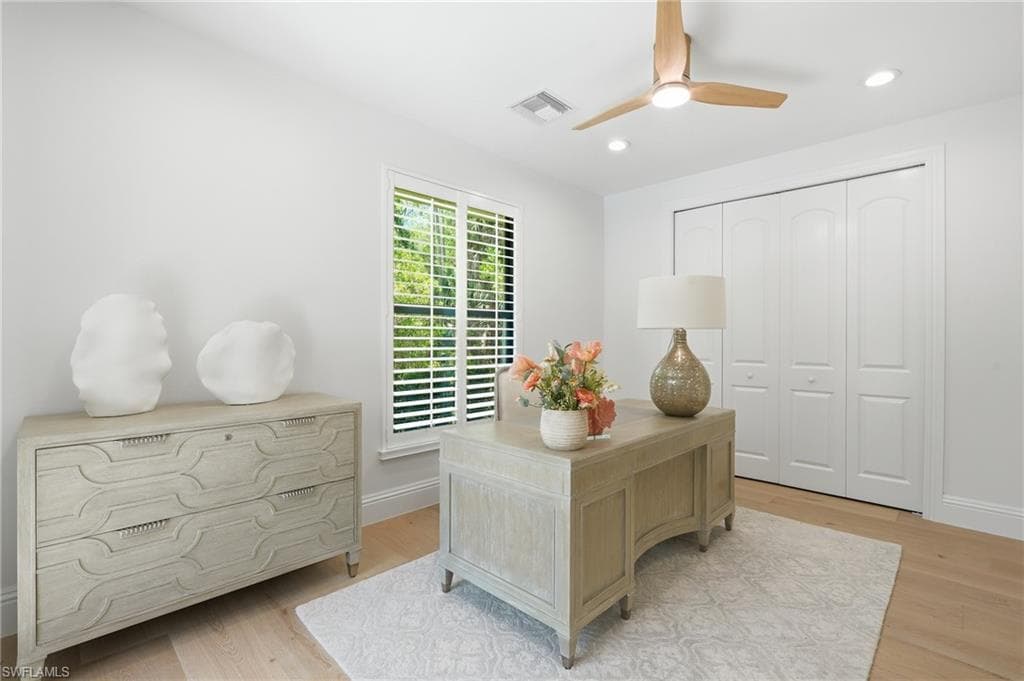 9833 Clear Lake CIR-29