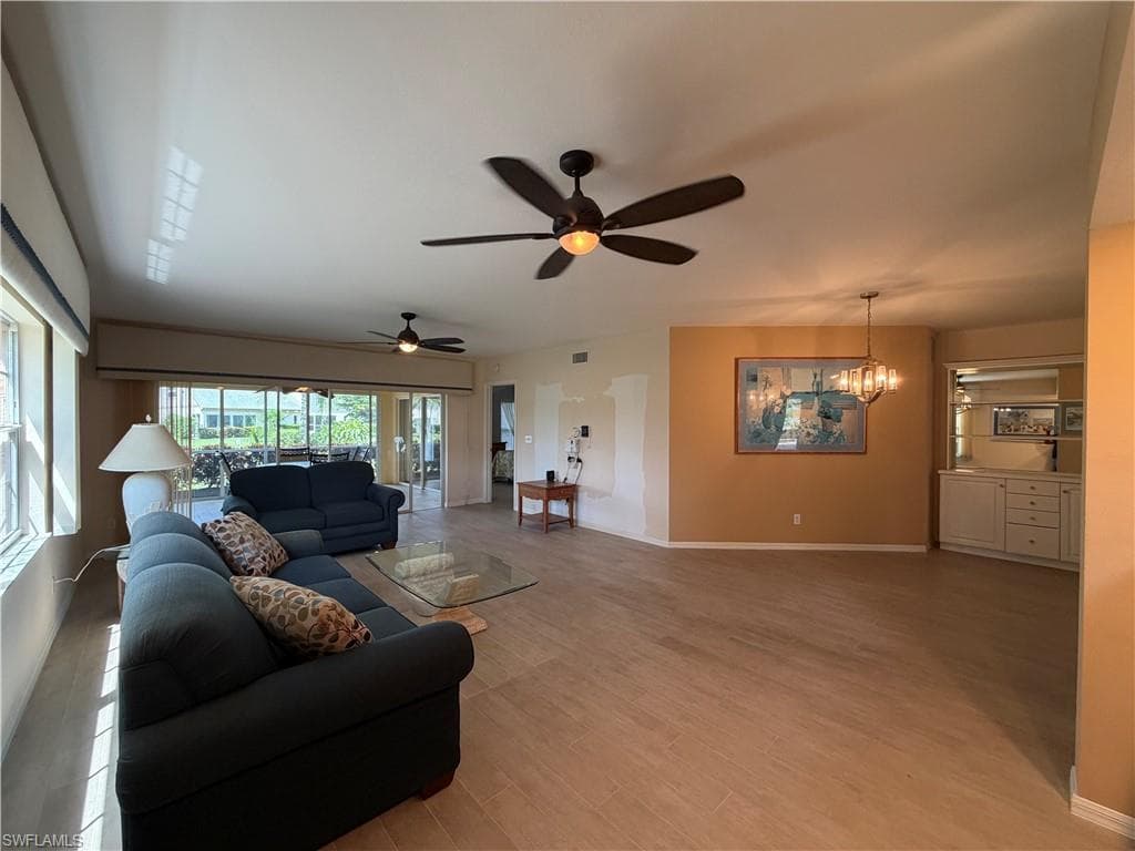4194 Pensacola AVE-8