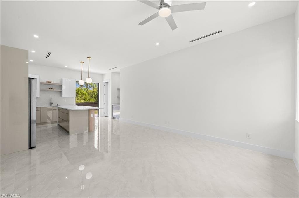 1039 Bassinger AVE S-20