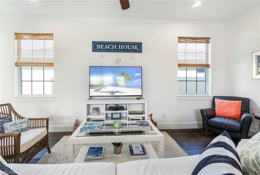 2974 Van Buren AVE-14