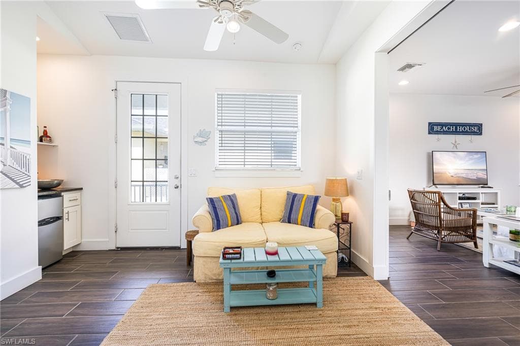 2974 Van Buren AVE-19
