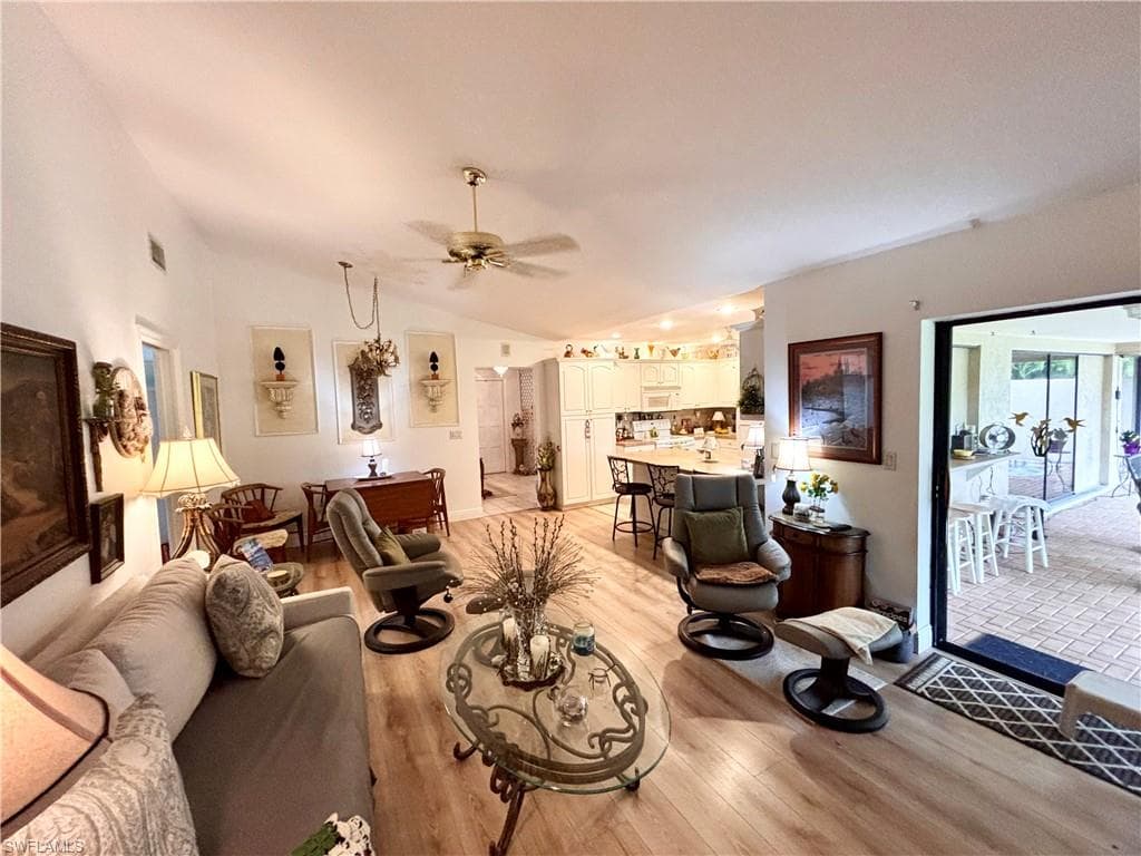810 El Dorado PKWY W-3