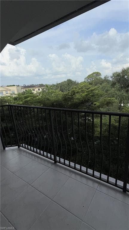 1100 Pine Ridge RD B-403-2