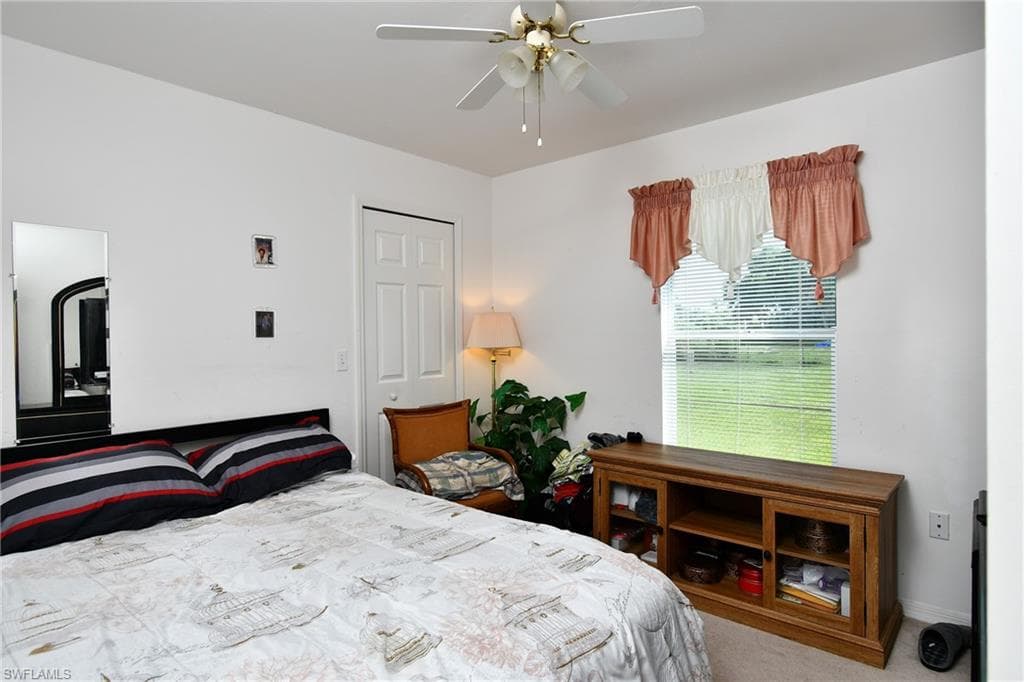 712 Fargo DR-26