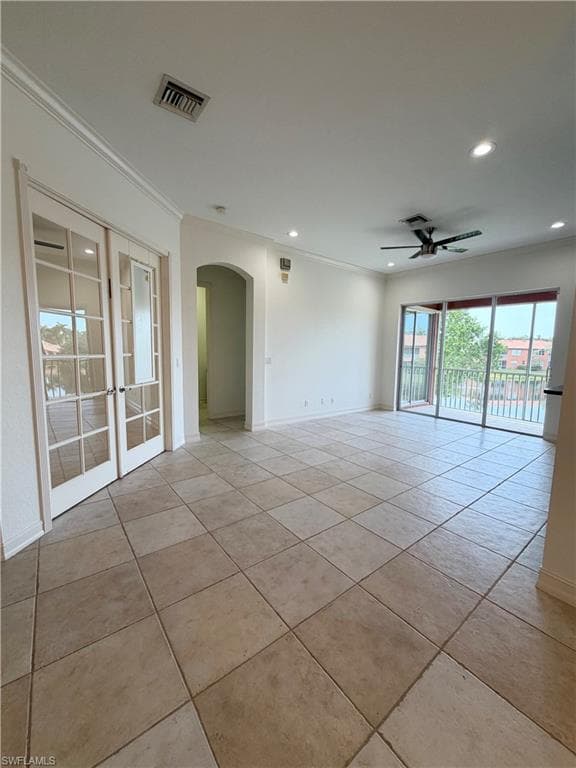 7060 San Lorenzo CT 202-5