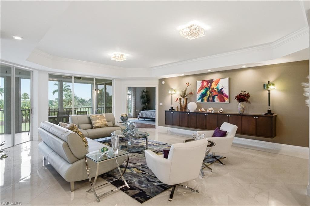 559 Audubon BLVD E-202-3