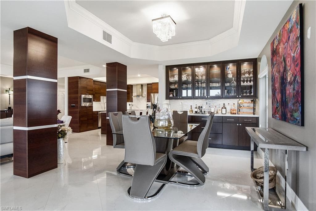 559 Audubon BLVD E-202-8