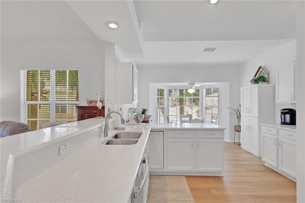 680 Wiggins Lake DR 202-13