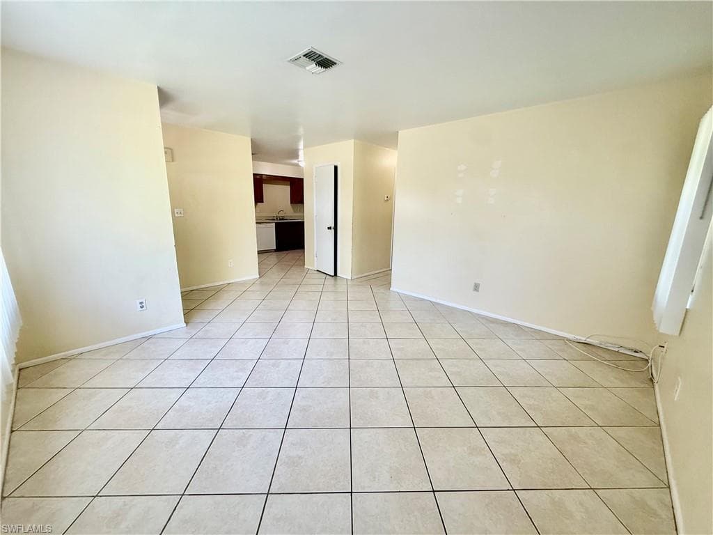 516 Parkside ST-10