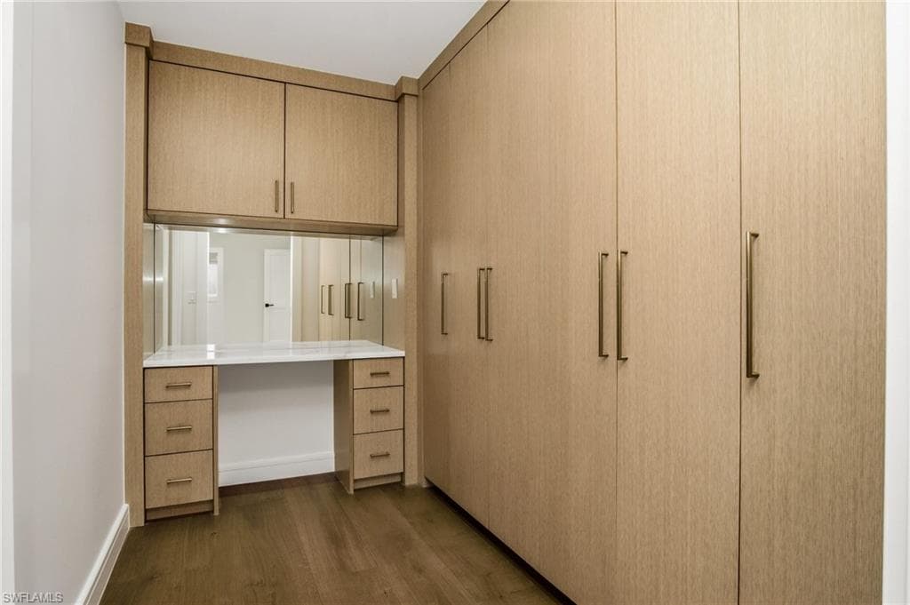664 Pompano DR-30