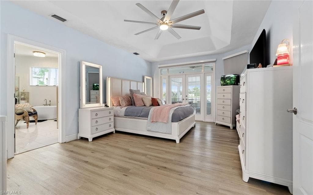18683 Baseleg AVE-17