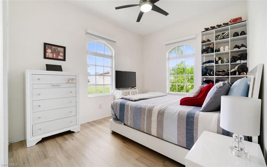 18683 Baseleg AVE-28