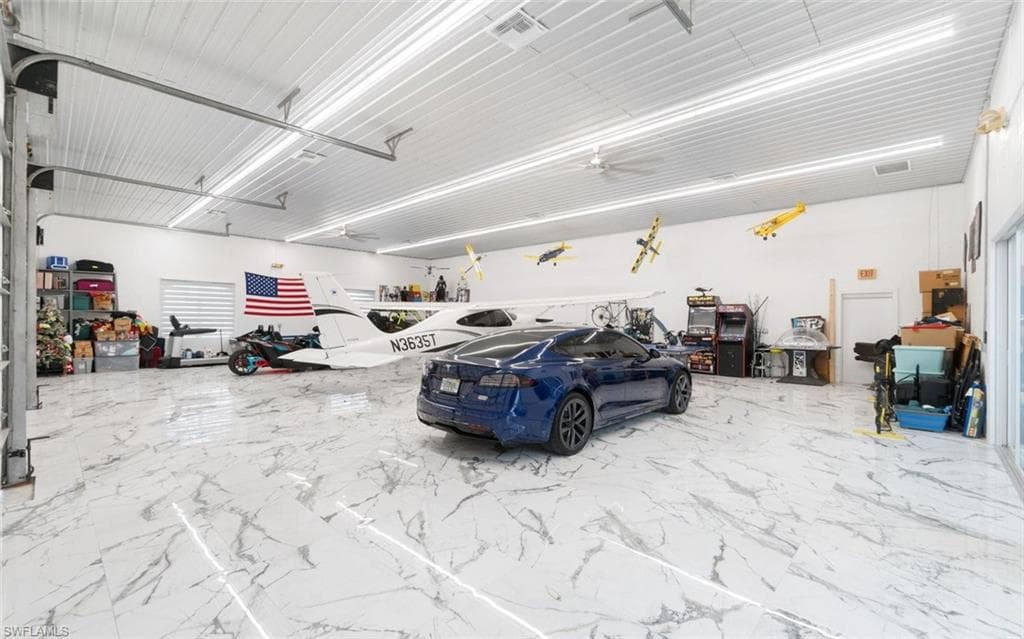 18683 Baseleg AVE-9