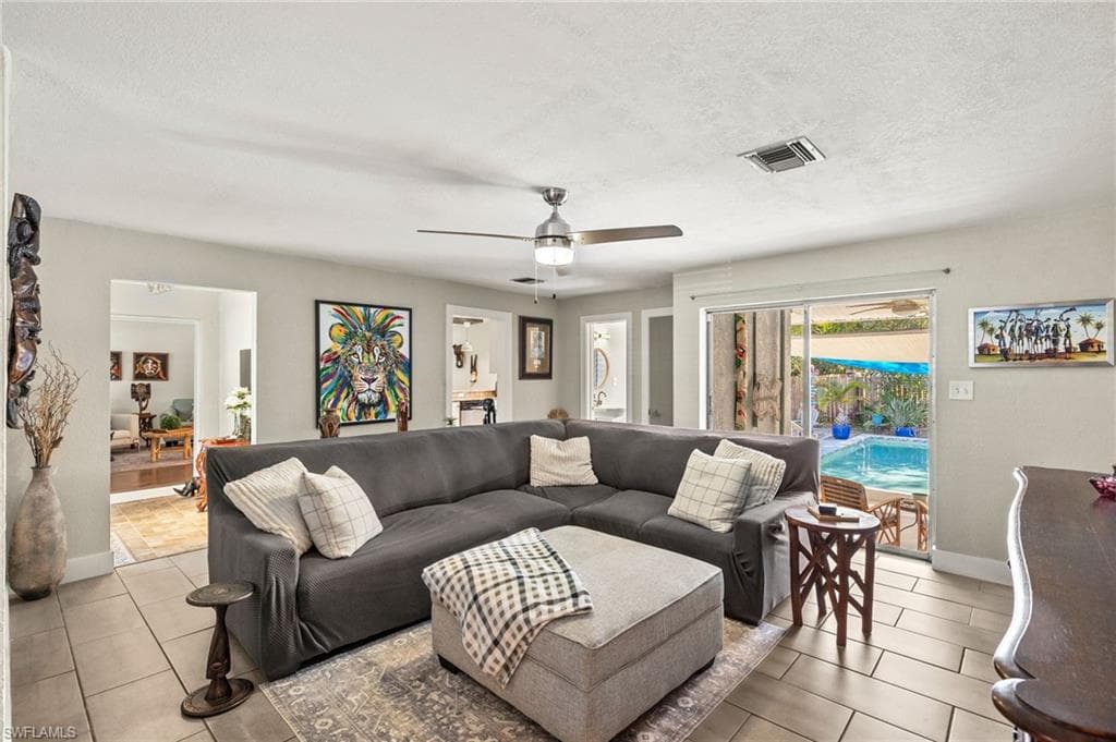1262 Carlene AVE-7