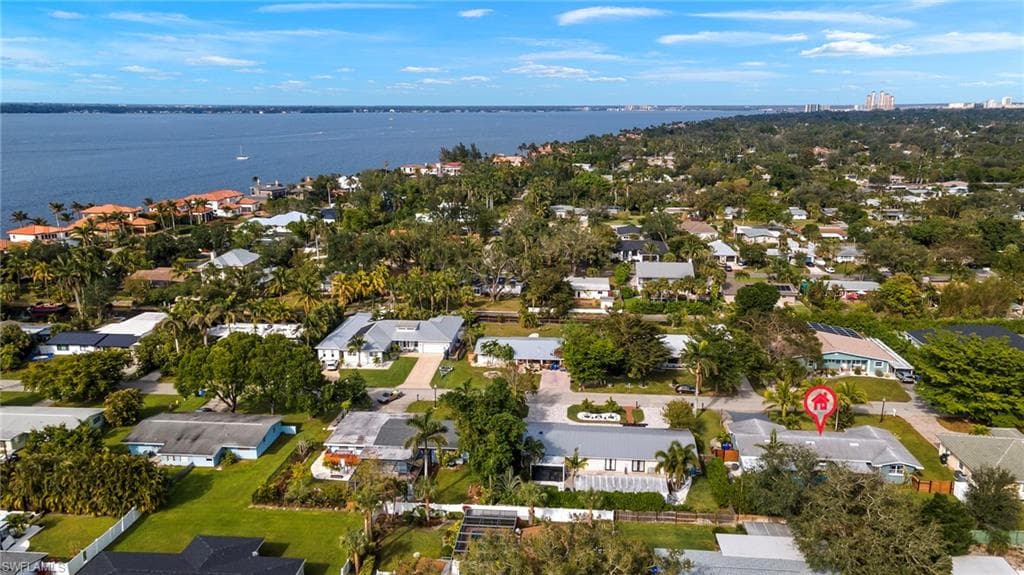 1262 Carlene AVE-32