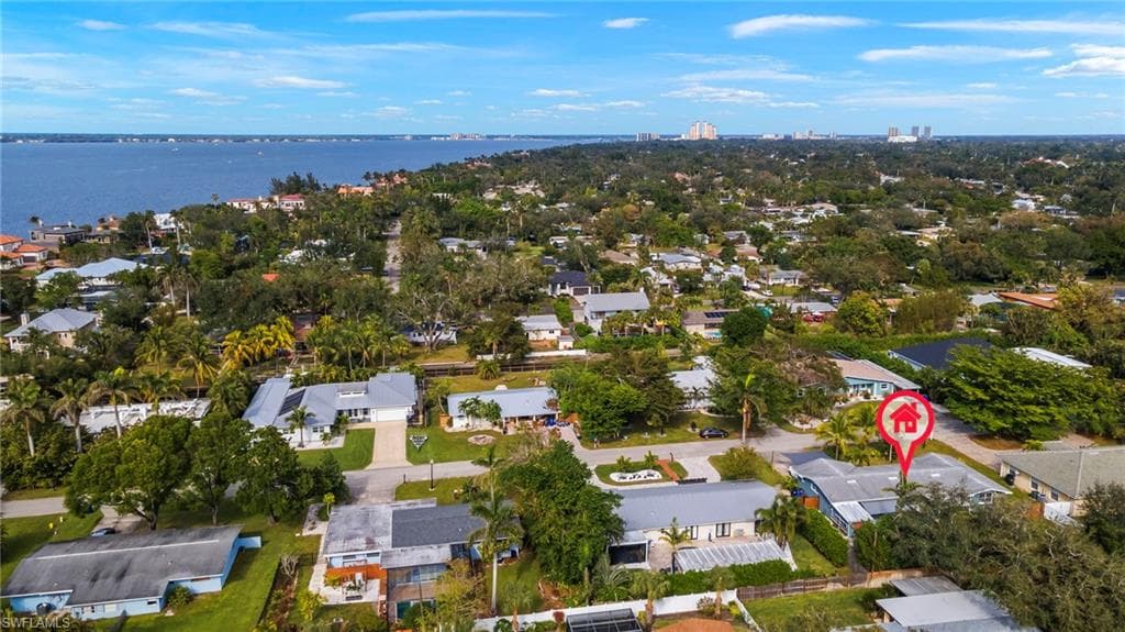 1262 Carlene AVE-40