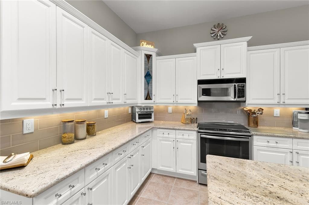 14610 Laguna DR-8