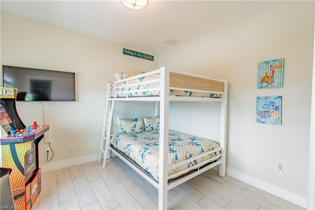 3749 Estero BLVD-32