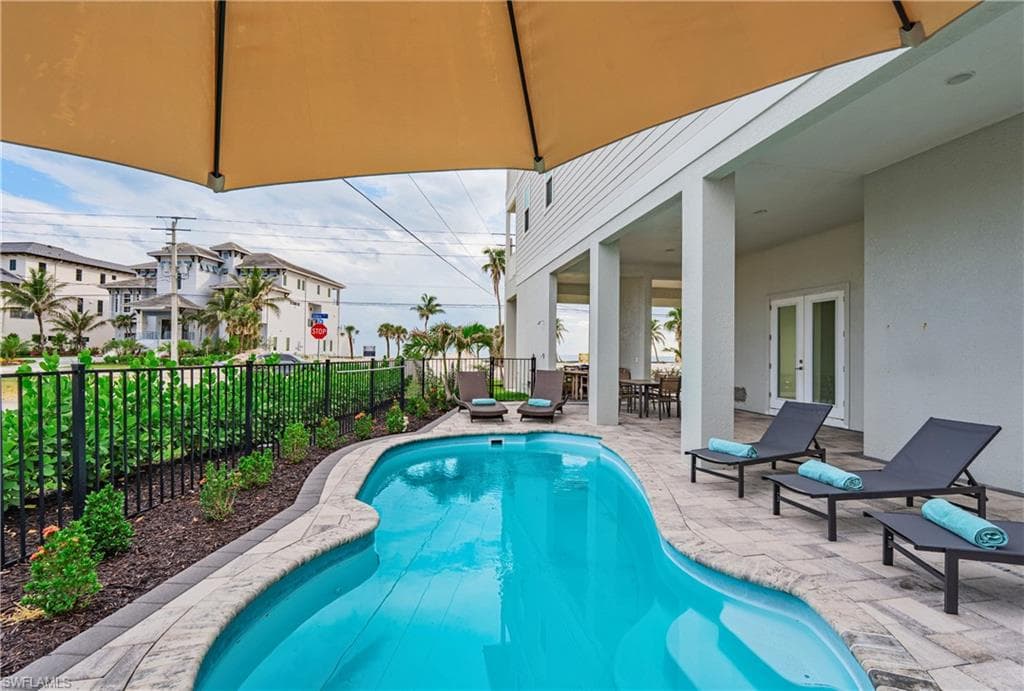 3749 Estero BLVD-45