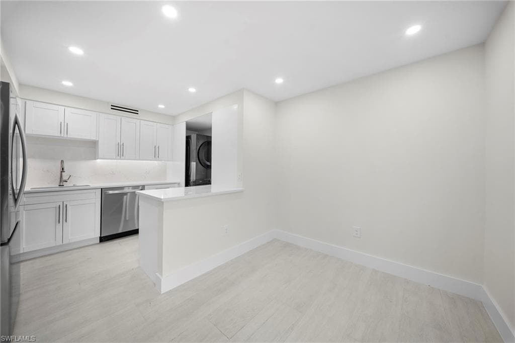 1155 Sandpiper ST G1-3