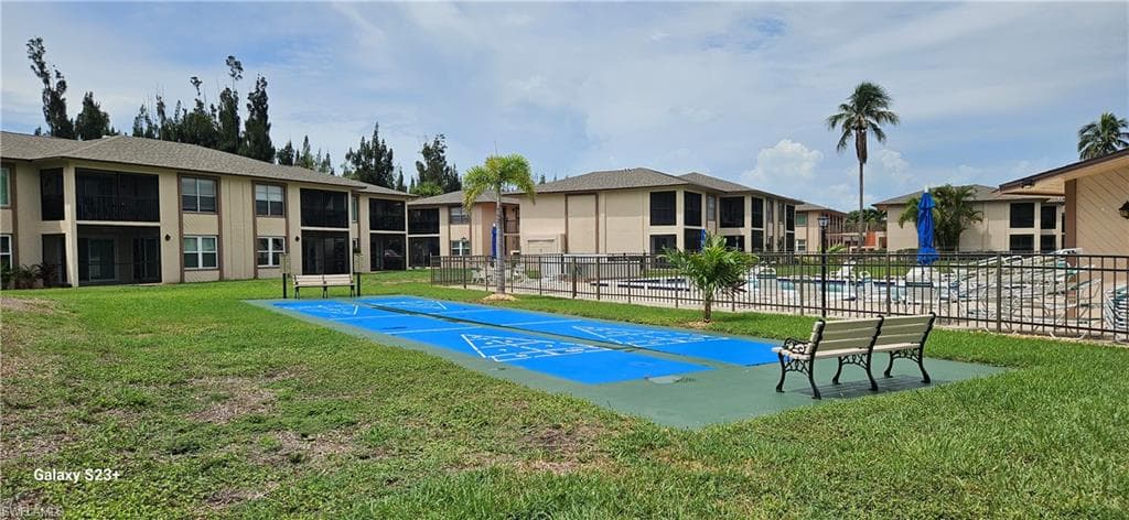 16881 Davis RD 313-33