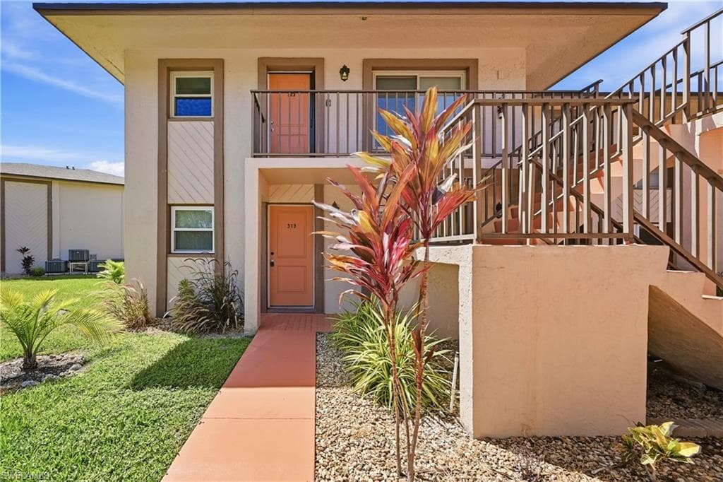 16881 Davis RD 313-4