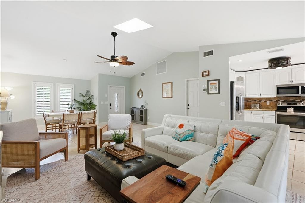 2548 River Reach DR-1